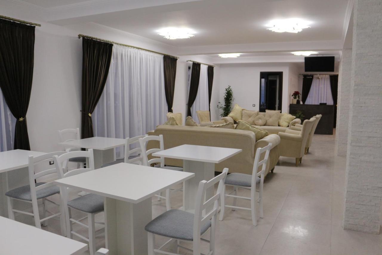 Pensiunea Gold Wellness&Spa Chiscau Ngoại thất bức ảnh