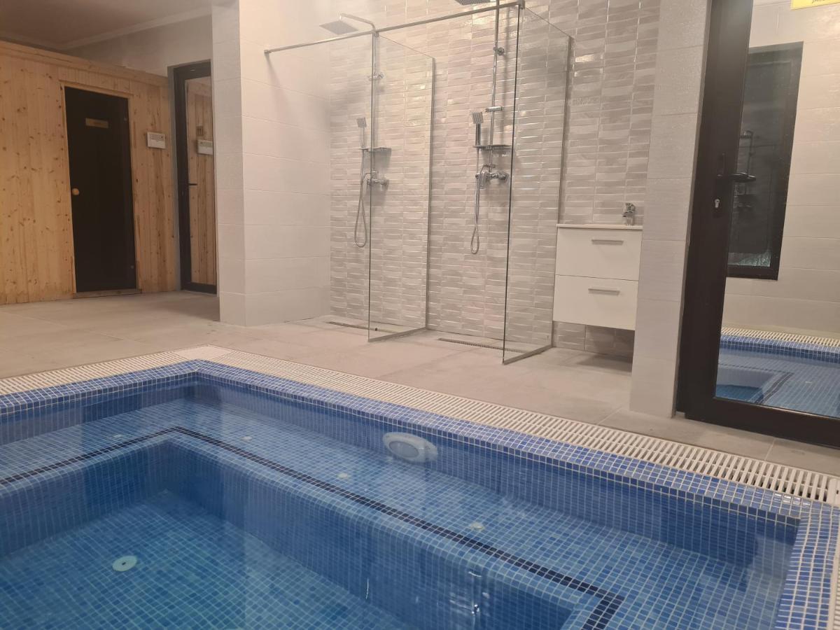 Pensiunea Gold Wellness&Spa Chiscau Ngoại thất bức ảnh
